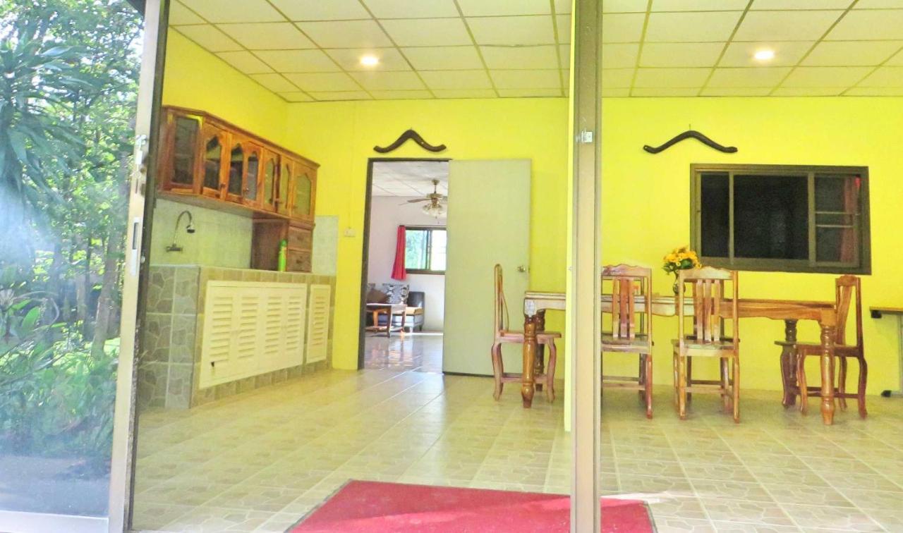 Isaan Perazim Park Hotel Roi Et Exterior photo