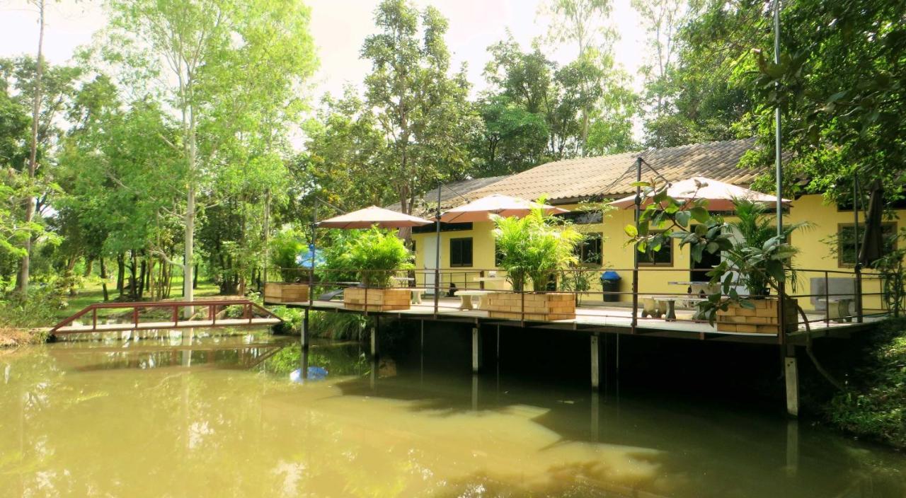 Isaan Perazim Park Hotel Roi Et Exterior photo